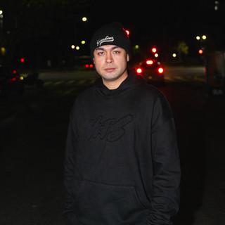 MR