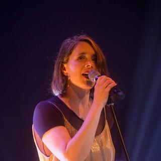 LG