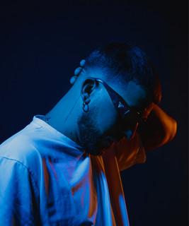 AM