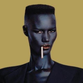 GJ