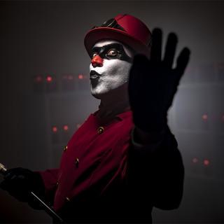 ES