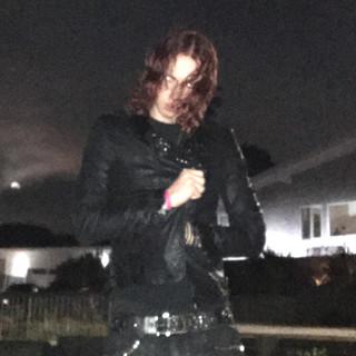 J