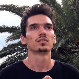 NA