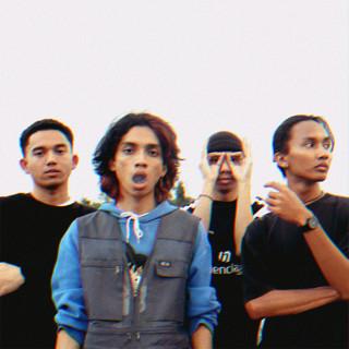 IV
