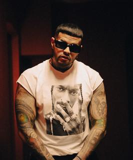 EM