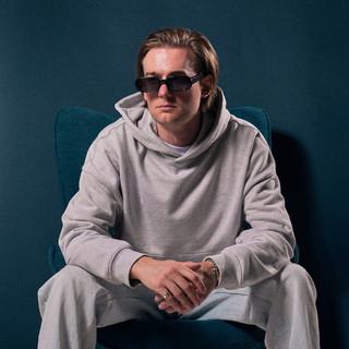 JS