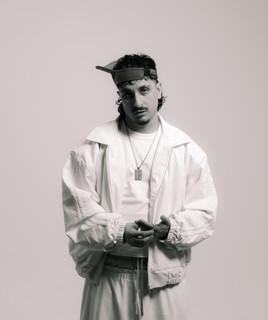 AM
