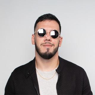 AL