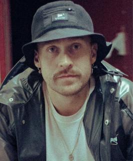 B