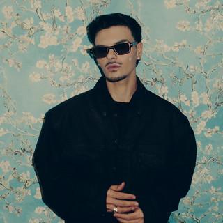 AM