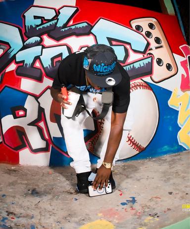 LG