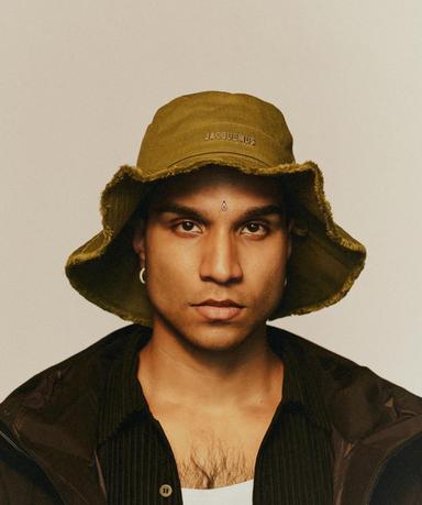 YR