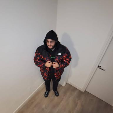 MR