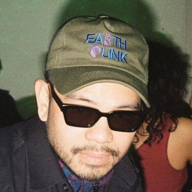 DH