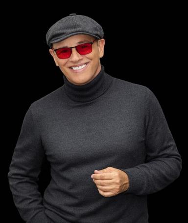JR