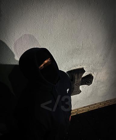 YR