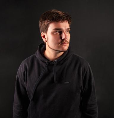 EF