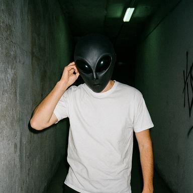 AL