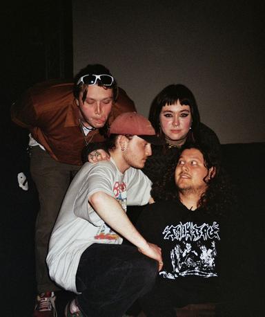 HS