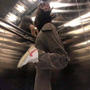 TT