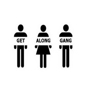 GG