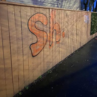 SH