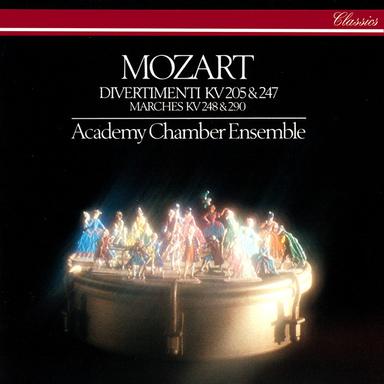 Divertimento No. 5 in D Major, K. 205: II. Menuetto