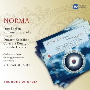 Norma, ACT 2, Scene 3: Guerra, guerra! La galliche selve (Coro)