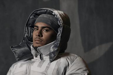D1