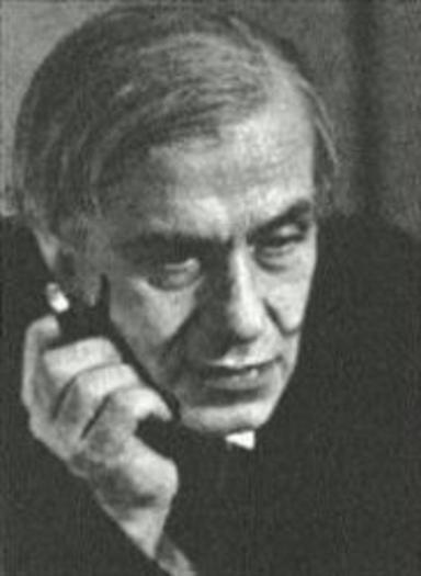 EE